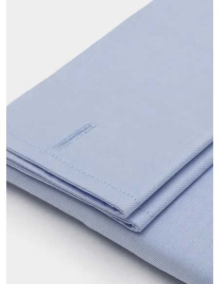 Camisa Clásica Azul con Puño Doble