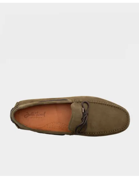 BROWN LEATHER DRIVER SHOE WITH STUD | JOHN TWEED TAILORED