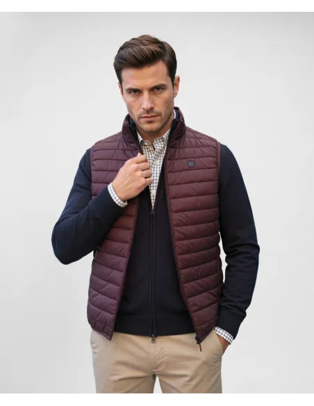 Burgundy Sport Vest| JOHN TWEED TAILORED