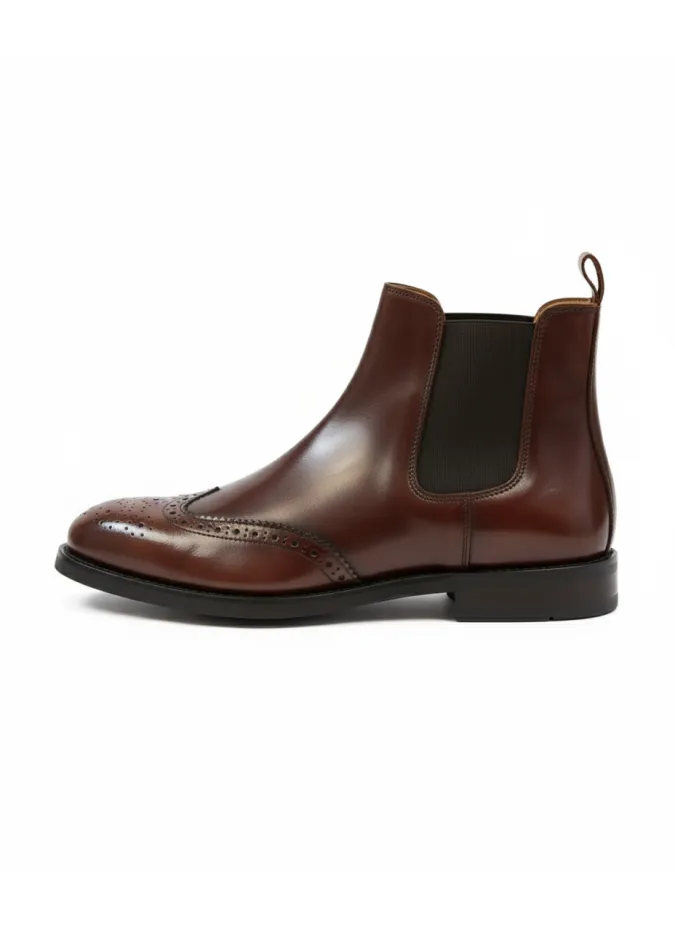 Bota Chelsea Pele Polida Castanho com Picotado| JOHN TWEED TAILORED