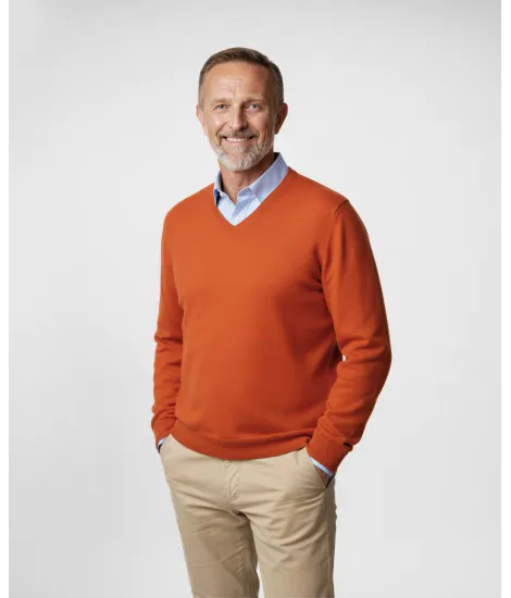 Jersey Cuello V de Lana Naranja | JOHN TWEED