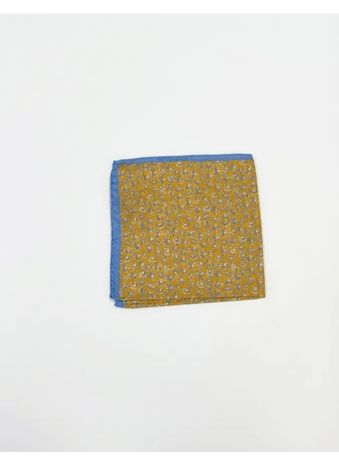 Silk Pocket Square with Pattern| JOHN TWEED TAILORED