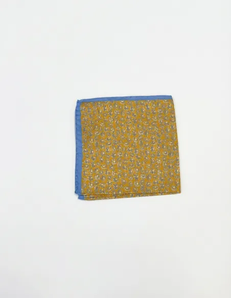 Silk Pocket Square with Pattern| JOHN TWEED TAILORED
