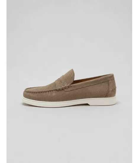 Camel loafer with white sole