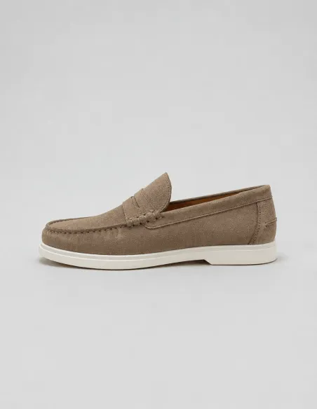 Camel loafer with white sole