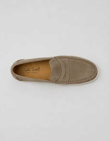 Loafer Verde com Sola Branca